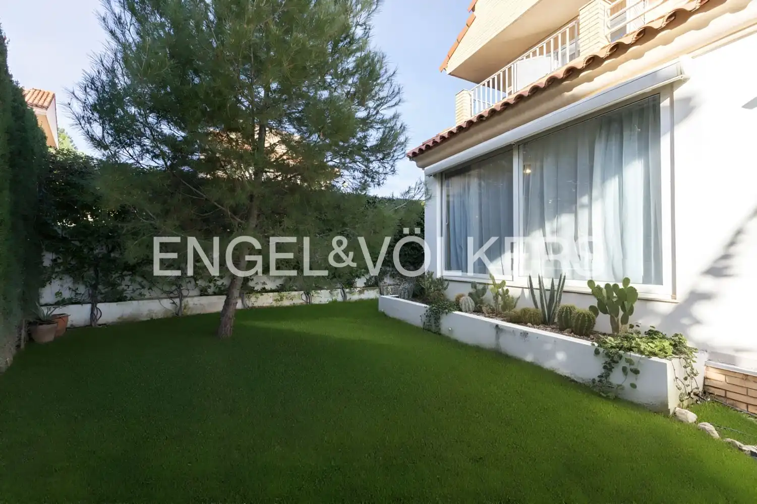 Casa o xalet de lloguer en Chiva amb Aire condicionat, Calefacció i Jardí privat