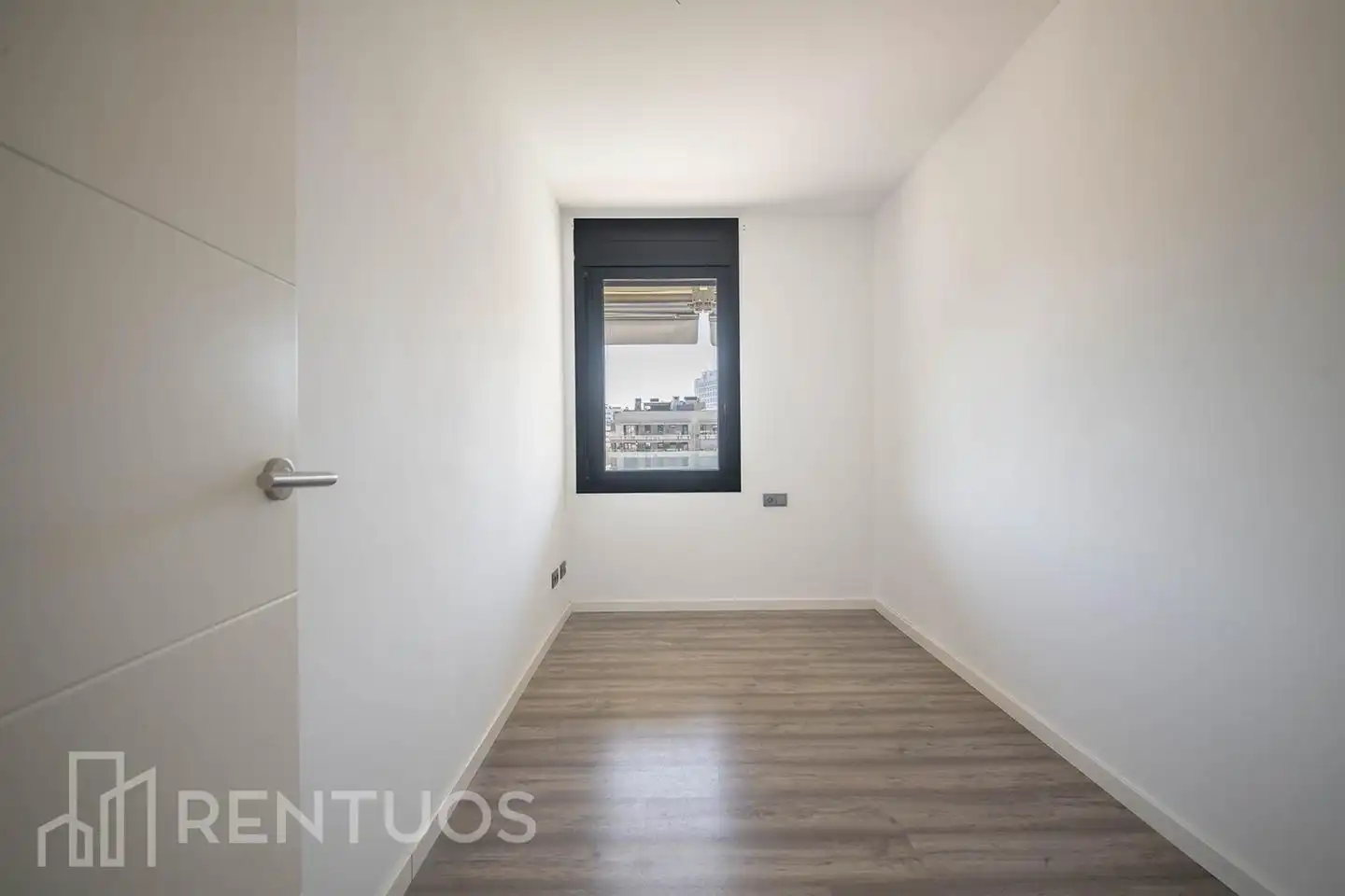 Bedroom of Flat for rent in Badalona  with Air Conditioner, Heating and Parquet flooring