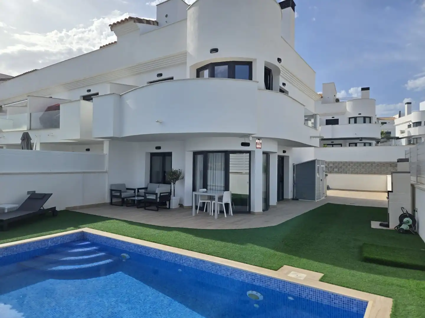 Doppelhaushälfte mit Pool zum Verkauf in Balcón de Finestrat - Terra Marina