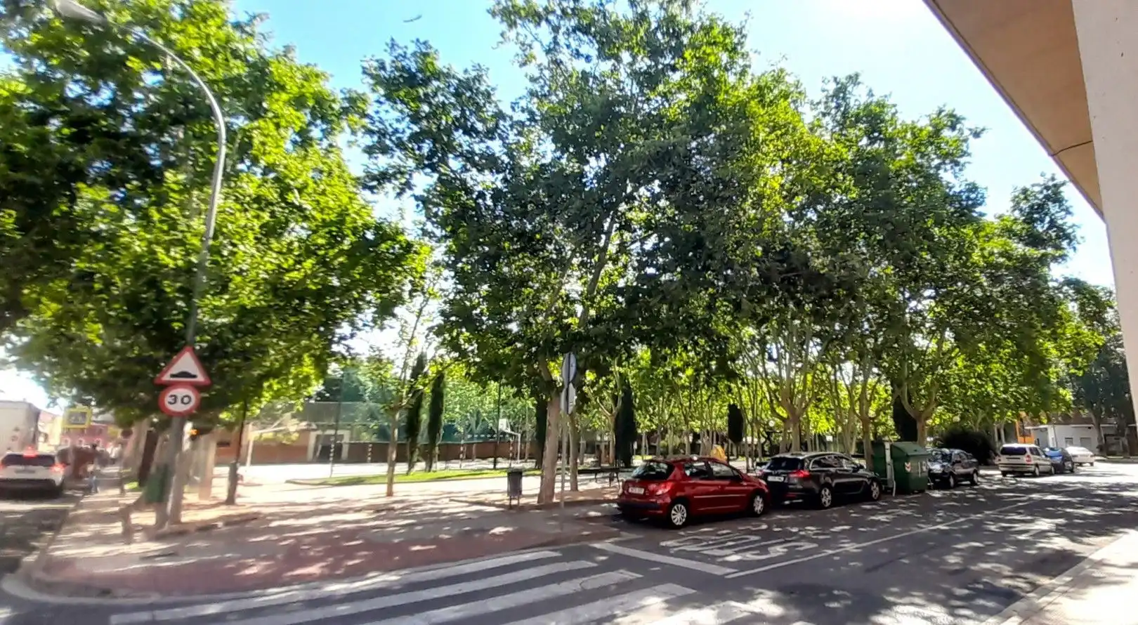 Exterior view of Commercial properties for sale in  Logroño