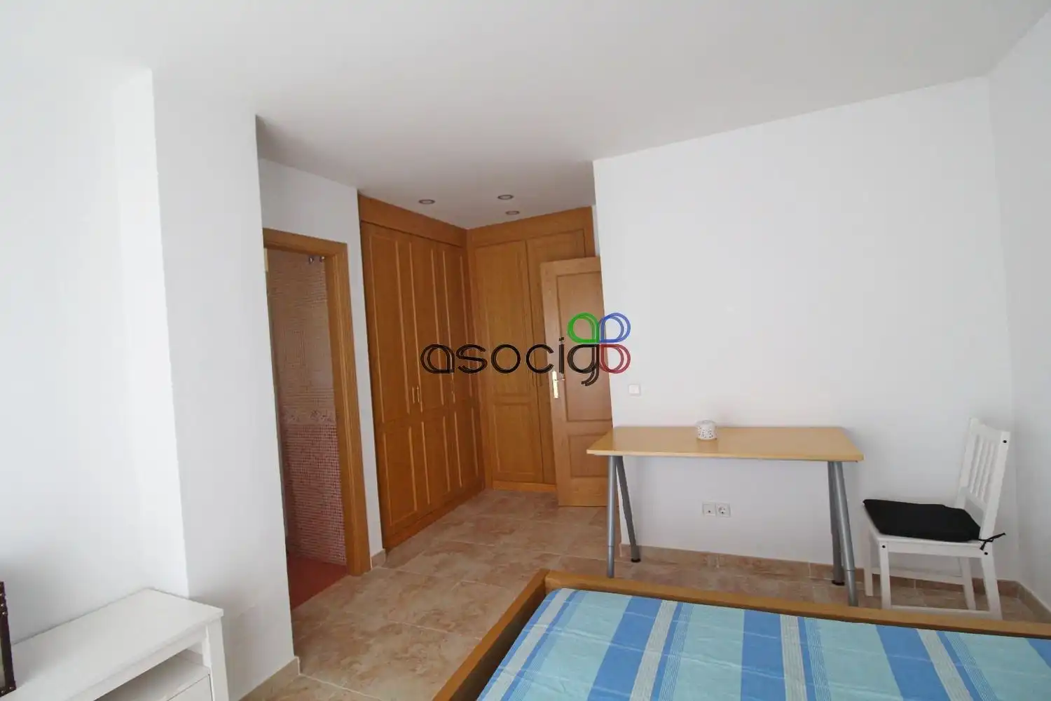 Dormitori de Casa o xalet en venda en Guadalajara amb Calefacció, Terrassa i Piscina