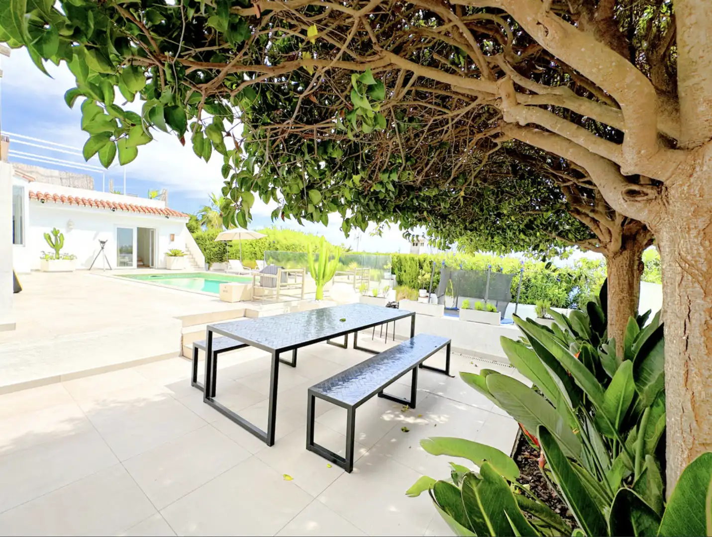Terrassa de Casa o xalet en venda en Estepona amb Aire condicionat, Jardí privat i Terrassa