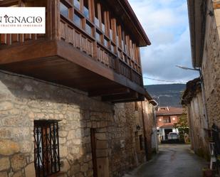 Vista exterior de Casa o xalet en venda en Merindad de Valdivielso amb Calefacció, Moblat i Balcó