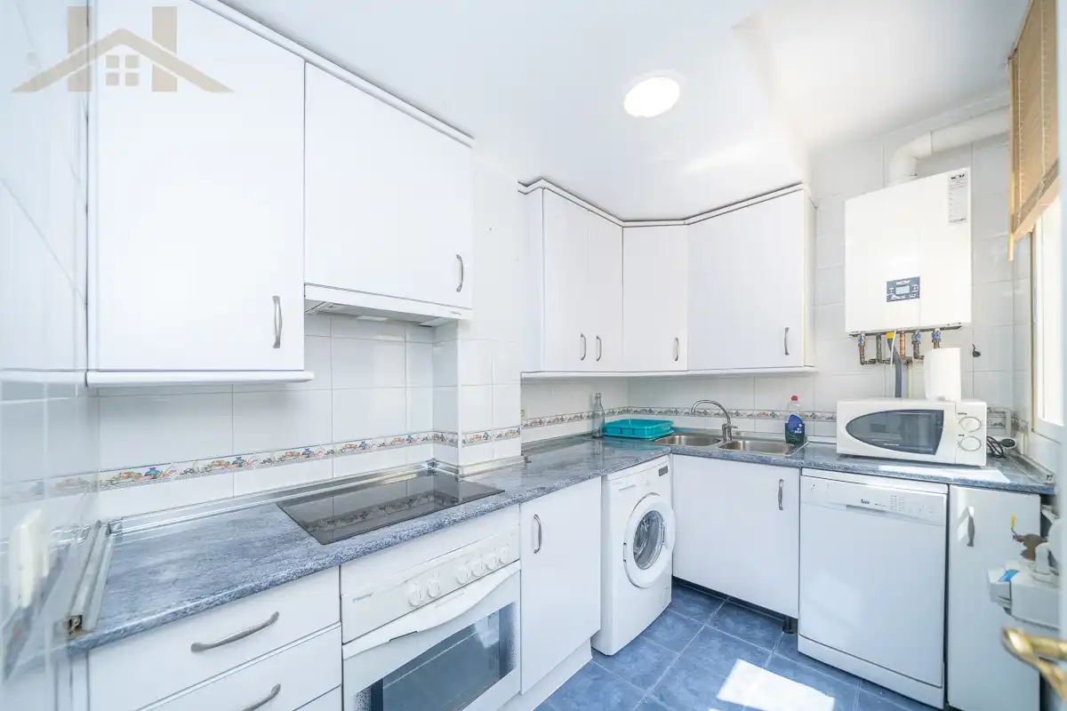 Kitchen of Duplexes for sale in Alpedrete  with Heating, Terrace and Community pool