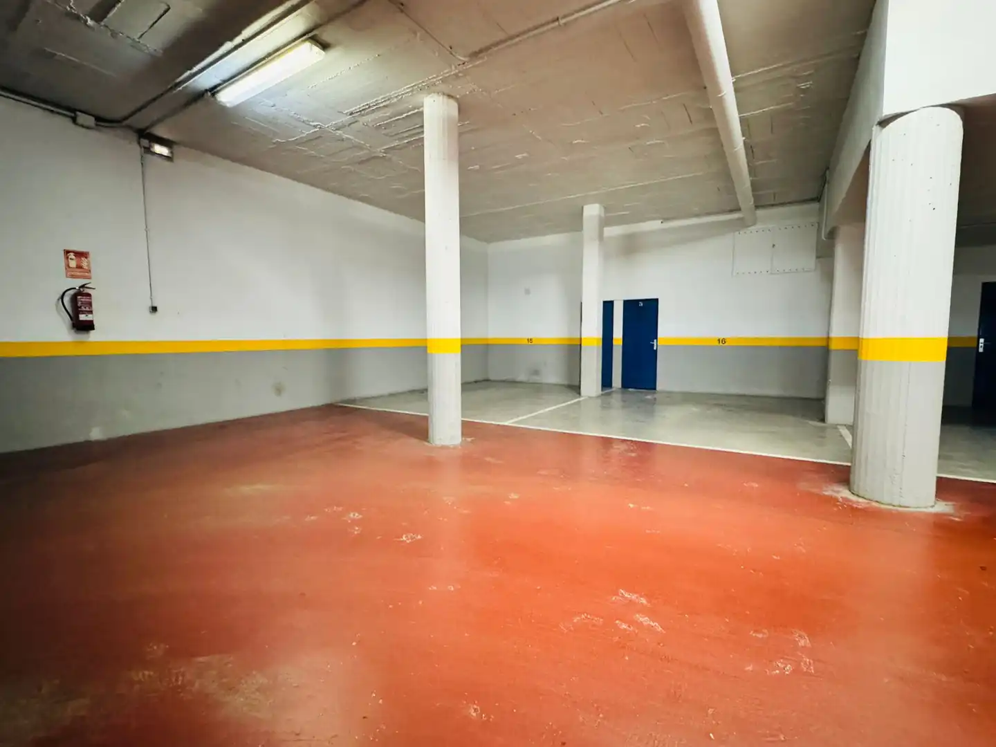 Garage for rent in Figueres