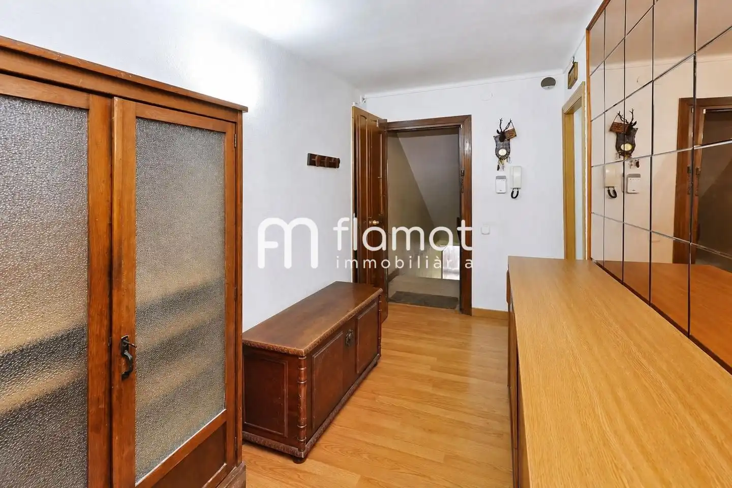 Flat for sale in Santa Coloma de Gramenet  with Air Conditioner, Furnished and Balcony