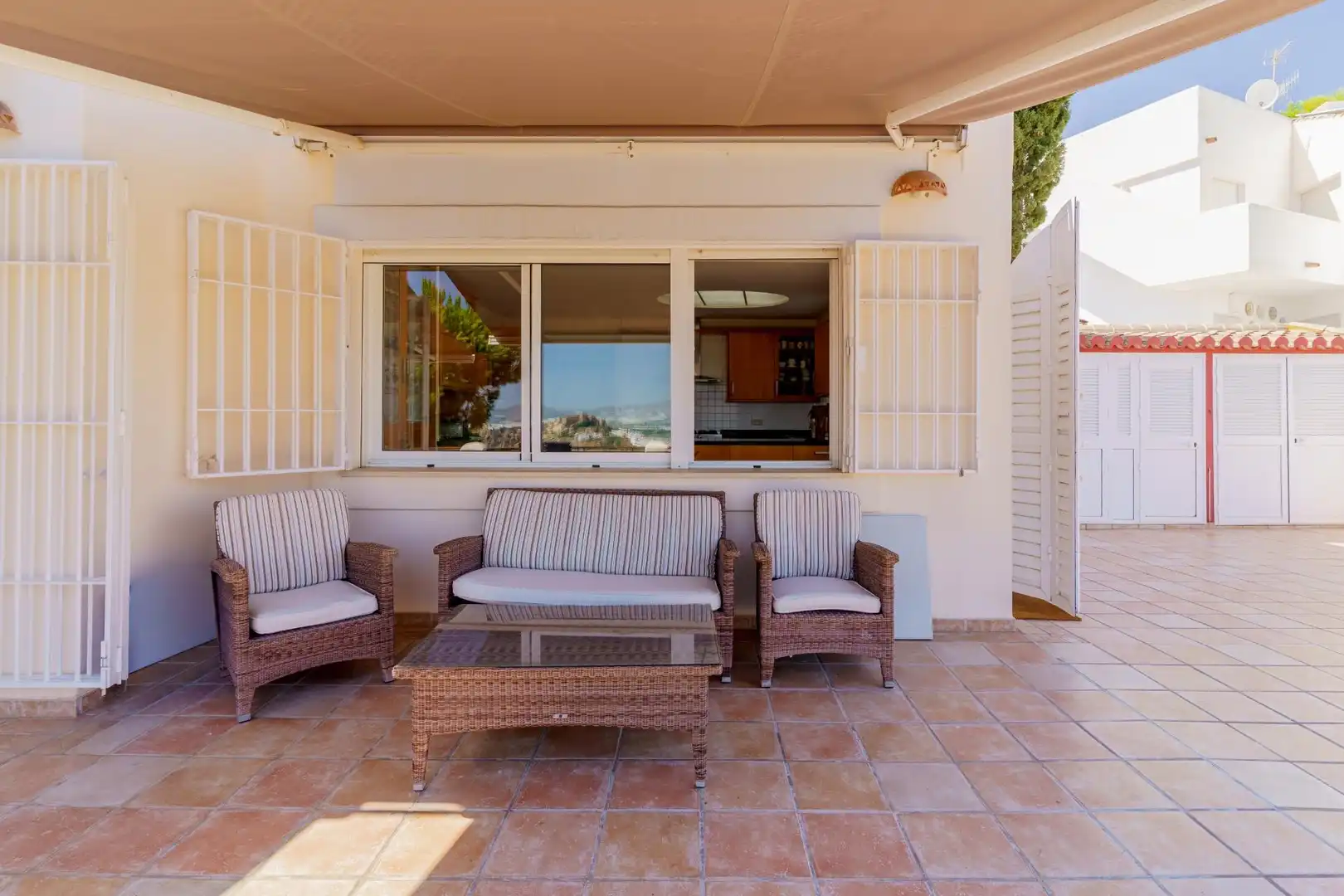 Detached house with terrace for sale in Calle Calle Naranjo, Monte de los Almendros, imagen 21