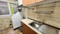 Kitchen of Flat for sale in Santa Coloma de Gramenet