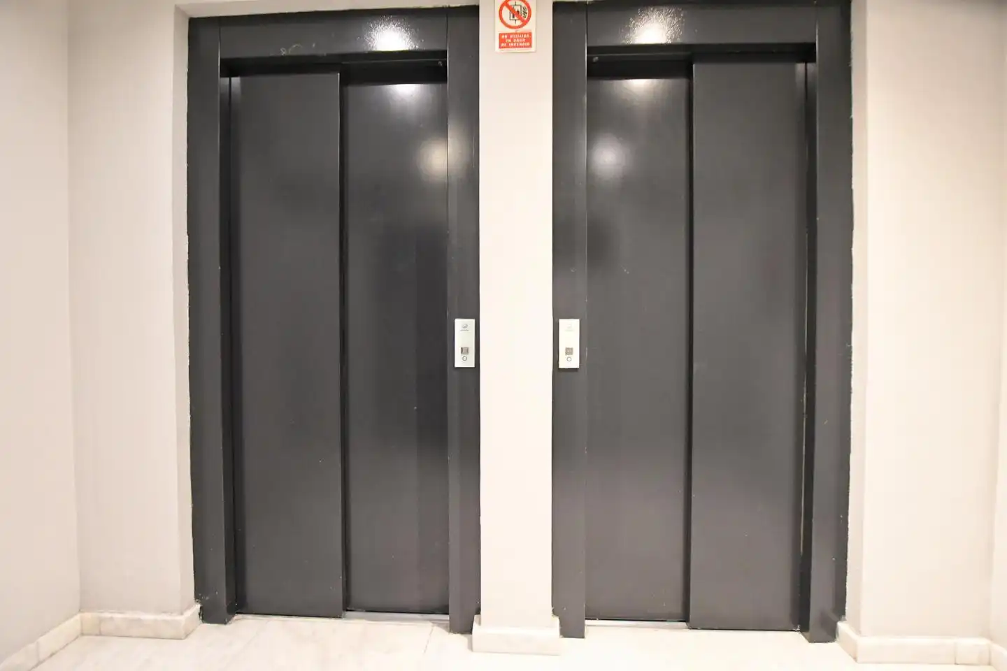 Wohnung zum Verkauf in Madrid mit Klimaanlage, Heizung und Abstellraum