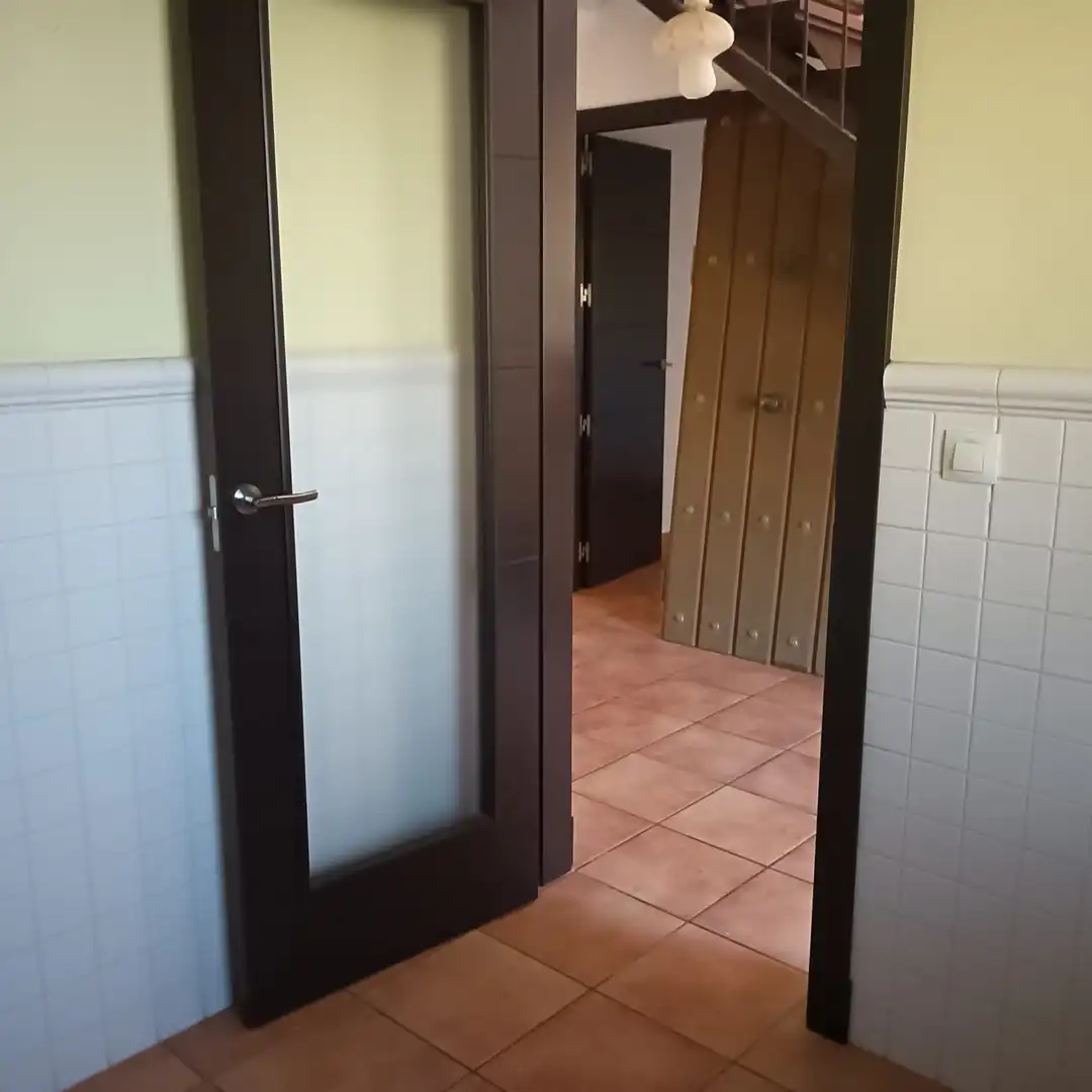 Casa aparellada en venda a C/ Albahaca, imagen 8