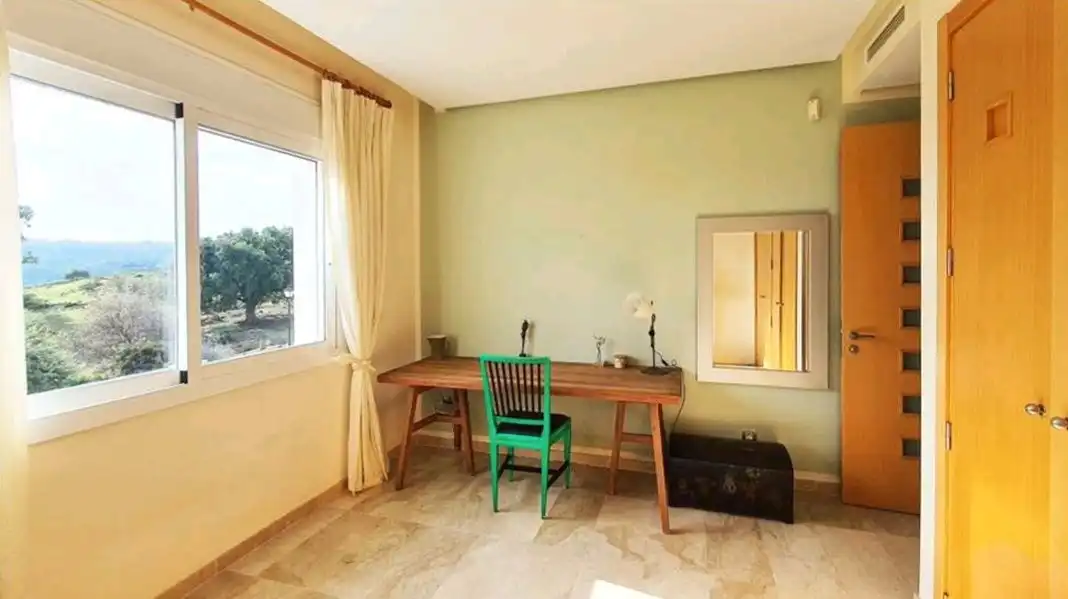 Schlafzimmer von Dachboden zum Verkauf in Mijas mit Terrasse, Abstellraum und Schwimmbad