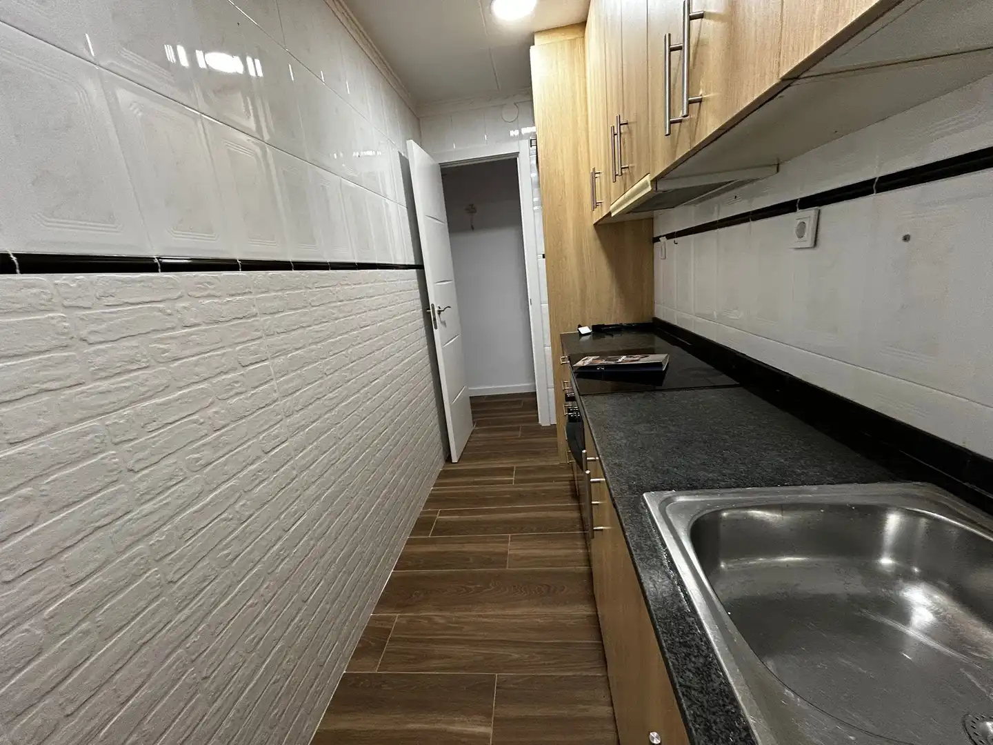 Cuina de Planta baixa en venda en Cornellà de Llobregat