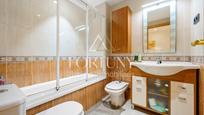 Bathroom of Flat for sale in Cambrils  with Air Conditioner, Terrace and Community pool