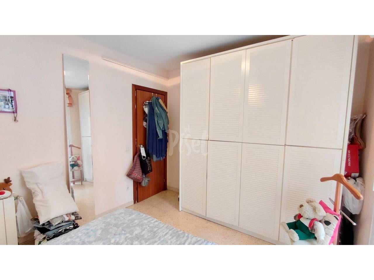 Bedroom of Flat for sale in Viladecans