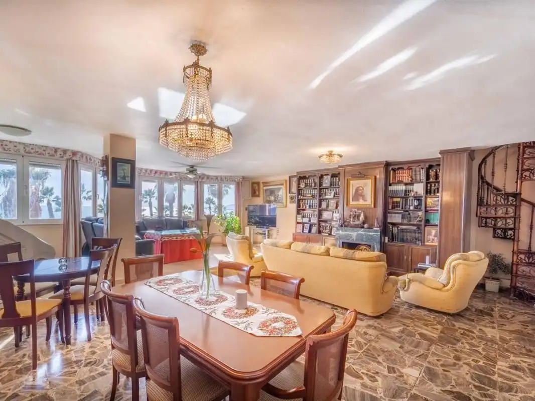 Comedor de Piso en venta en Málaga con Aire acondicionado, Calefacción y Amueblado
