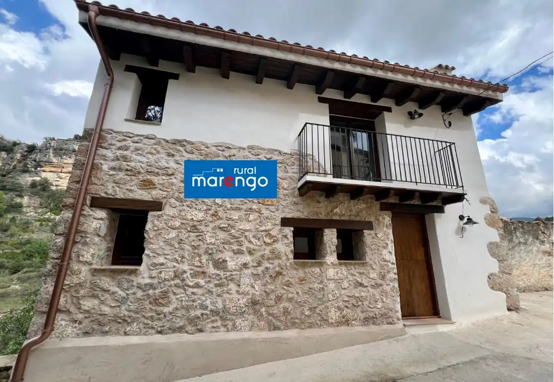 Vista exterior de Casa o xalet en venda en Vallibona amb Terrassa, Traster i Moblat