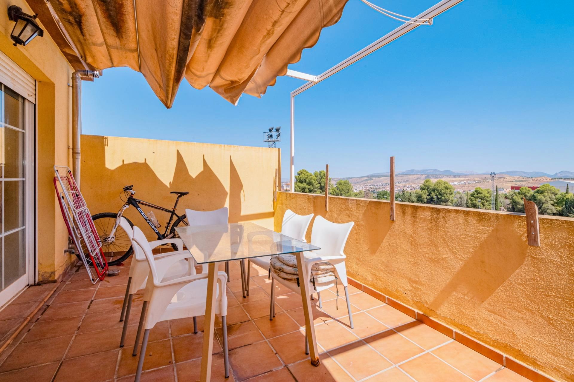 Terraza de Ático en venta en Cájar con Aire acondicionado, Calefacción y Terraza