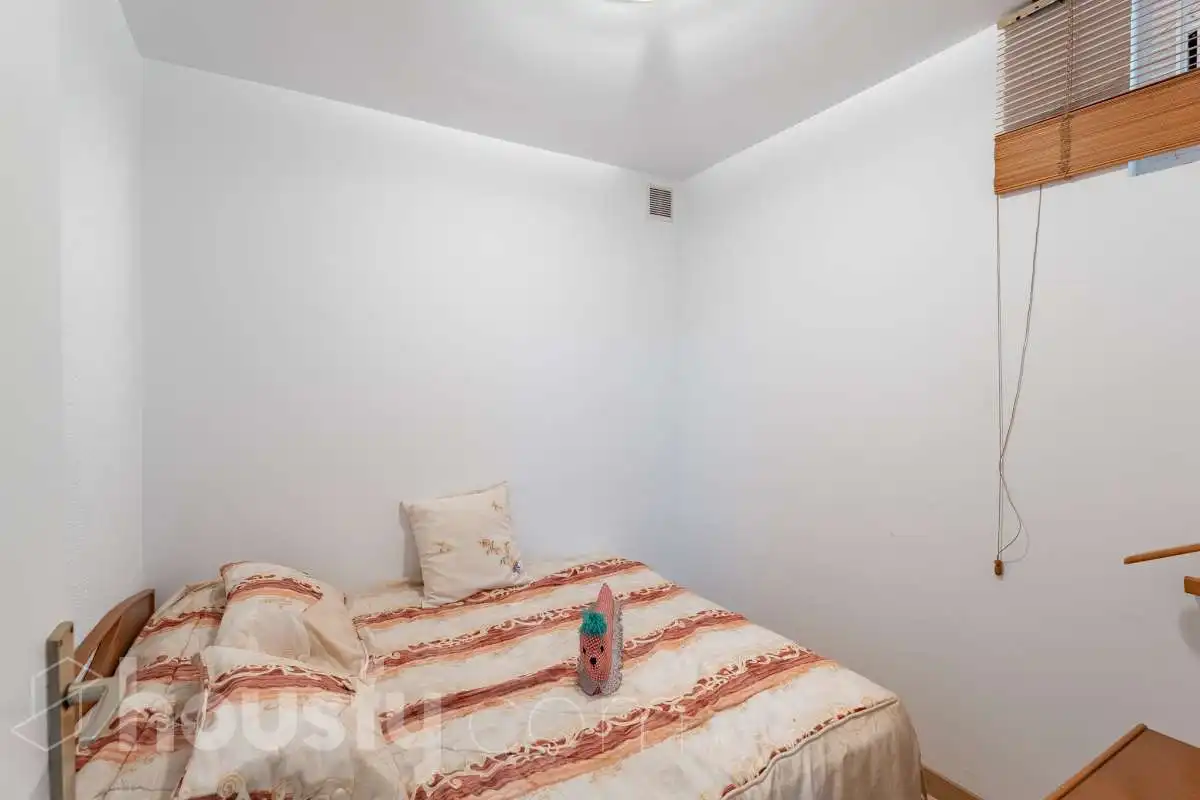 Dormitori de Casa o xalet en venda en Sant Pere de Ribes amb Aire condicionat, Calefacció i Jardí privat