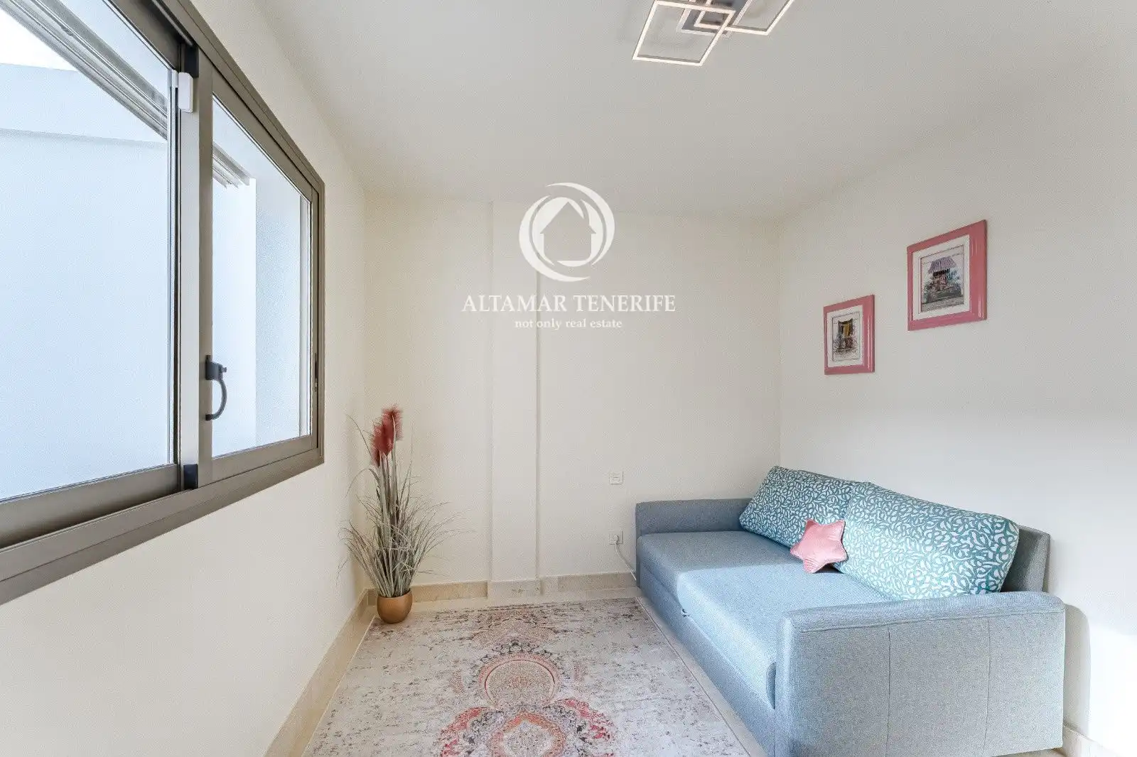 Apartamento con piscina en venta en de los Acantilados, imagen 17