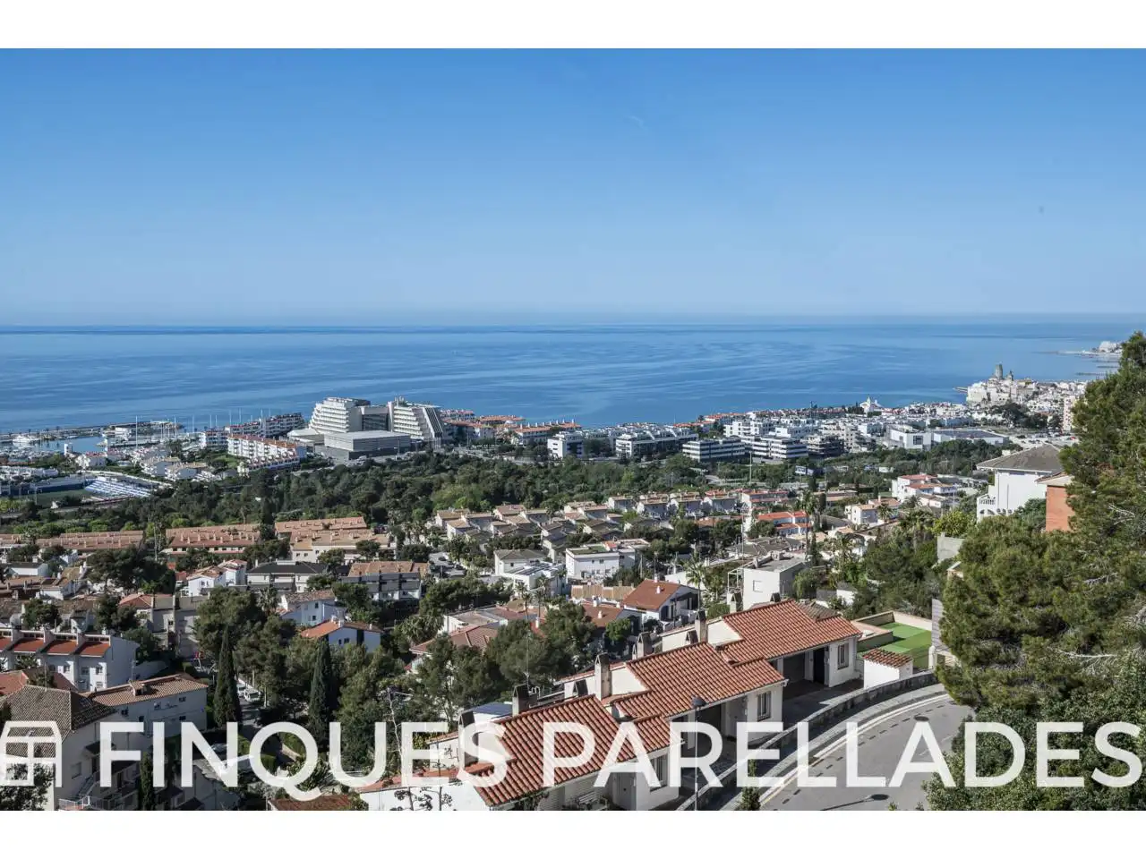 Vista exterior de Casa o chalet en venta en Sitges con Terraza y Piscina