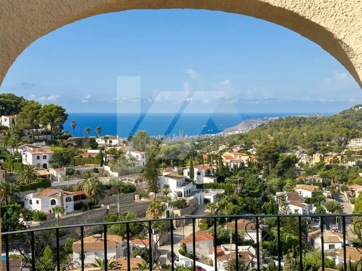 Vista exterior de Casa o xalet en venda en Benissa amb Calefacció, Terrassa i Traster
