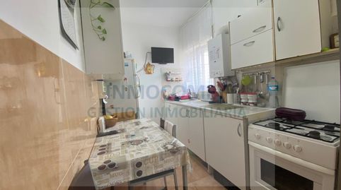 Foto 3 de Piso en venta en Calle Pedro, del, La Bisbal d'Empordà, Girona
