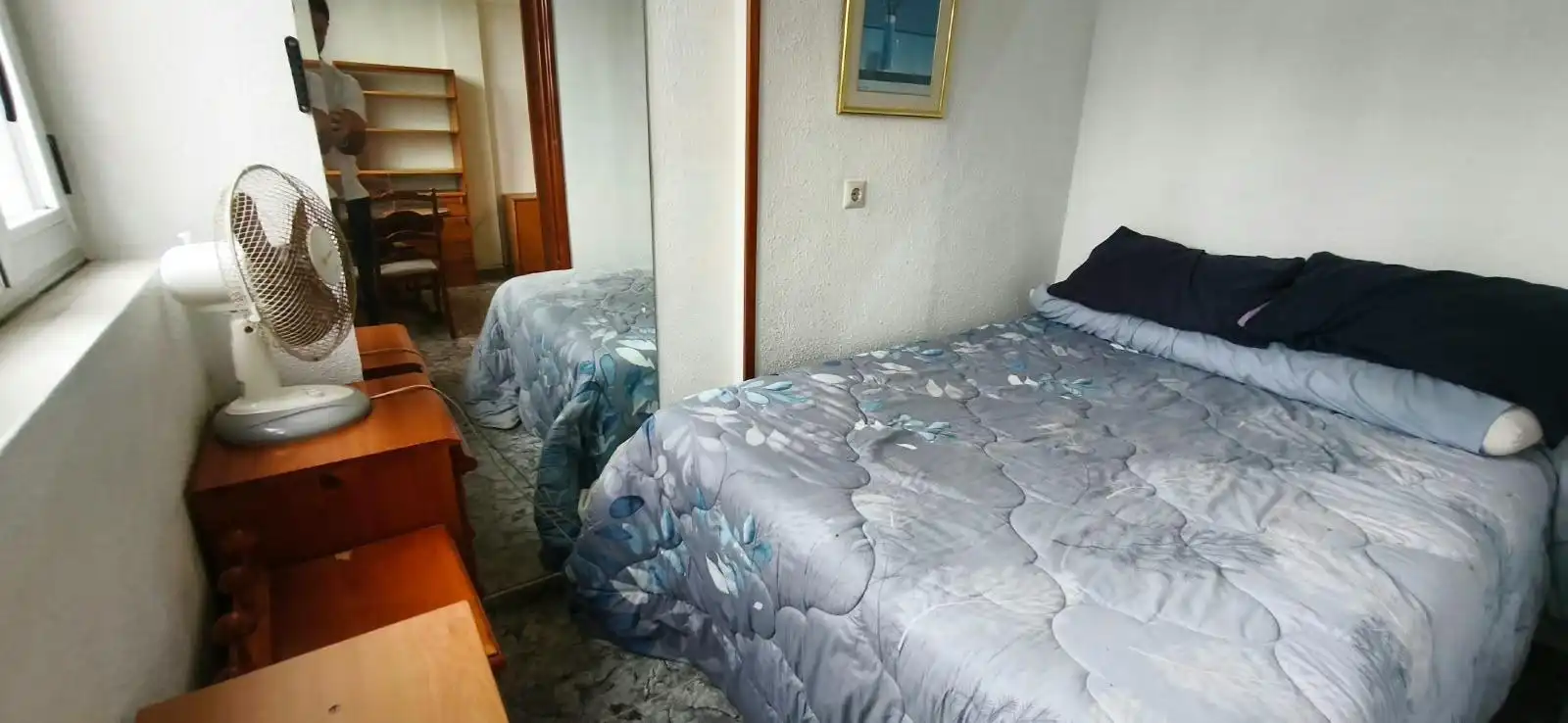 Bedroom of Flat for sale in Benidorm  with Air Conditioner, Furnished and Alarm
