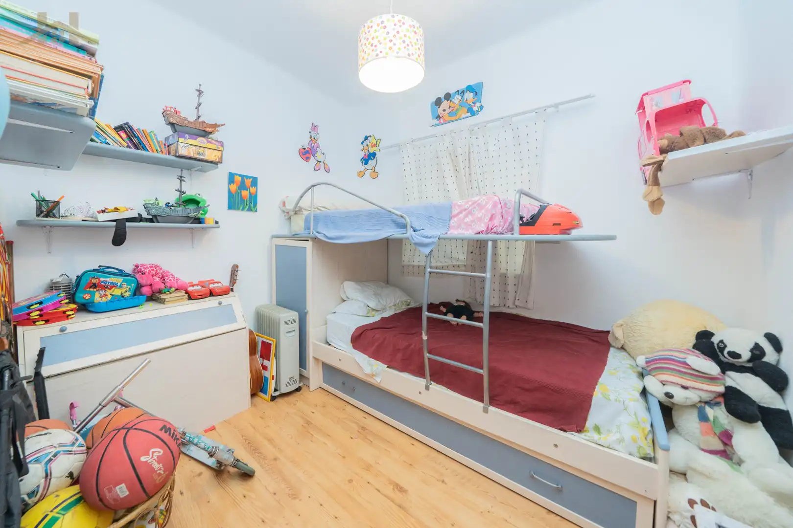 Habitación de Casa o chalet en venta en Robledo de Chavela con Calefacción, Jardín privado y Amueblado