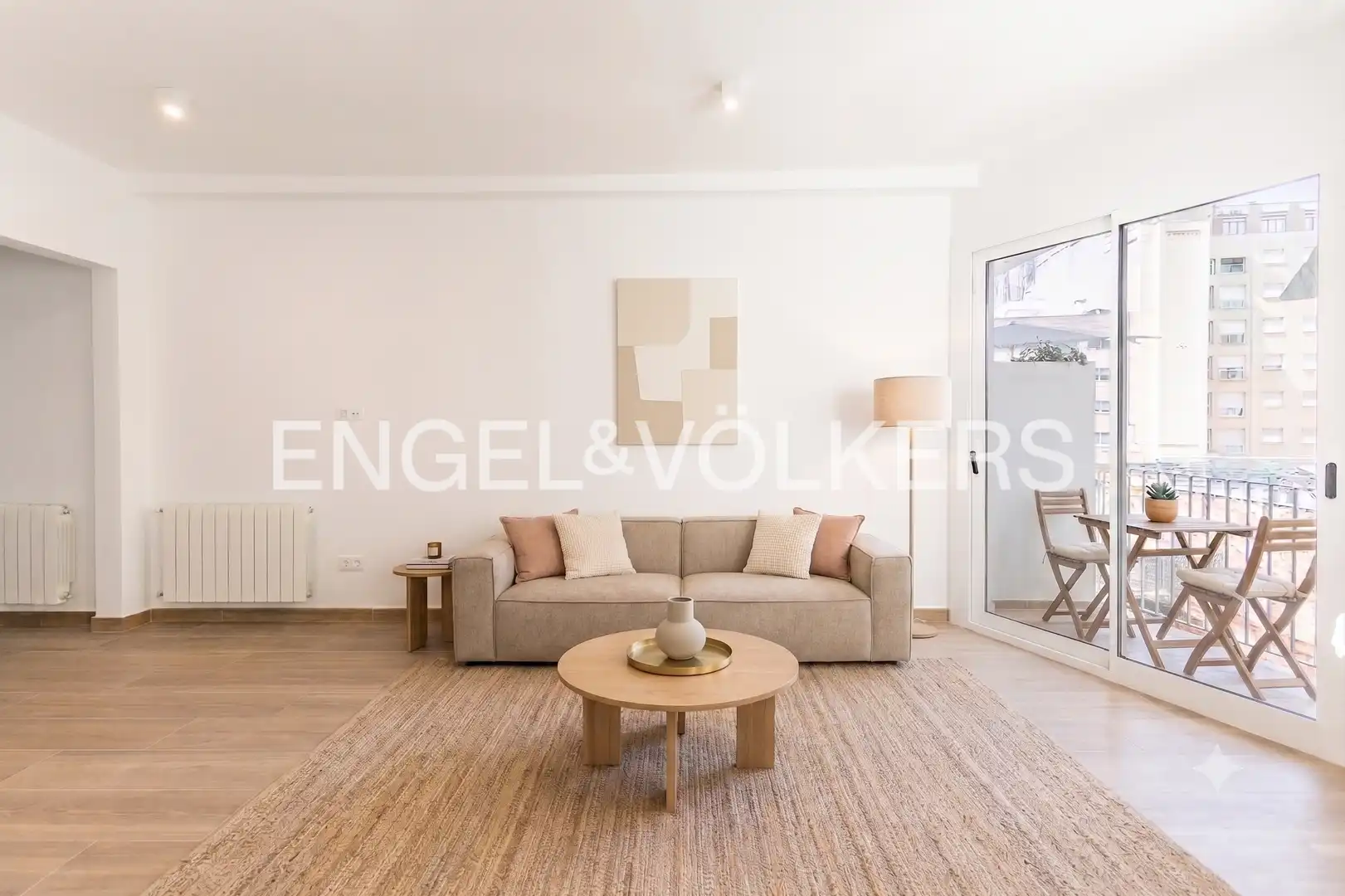 Appartamento con terrazza in vendita a Eixample