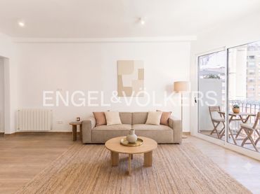 Appartement avec balcon à vendre à Eixample