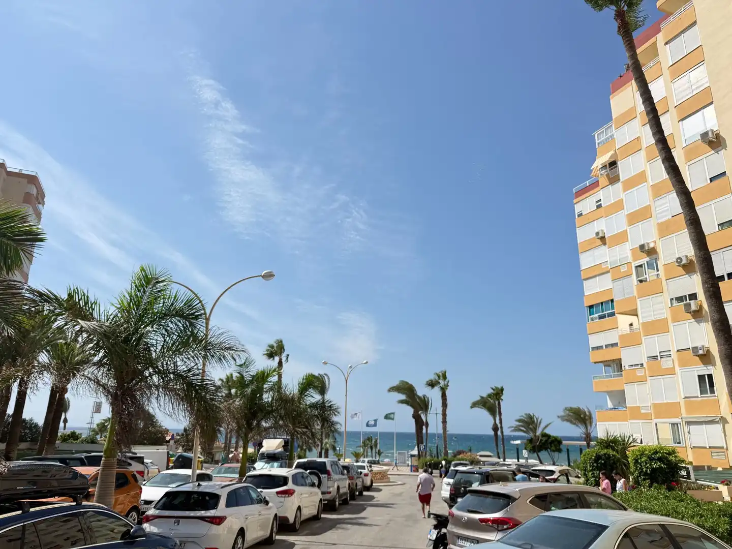 Außenansicht von Wohnungen zum Verkauf in Torrox mit Klimaanlage, Heizung und Gemeinschaftspool