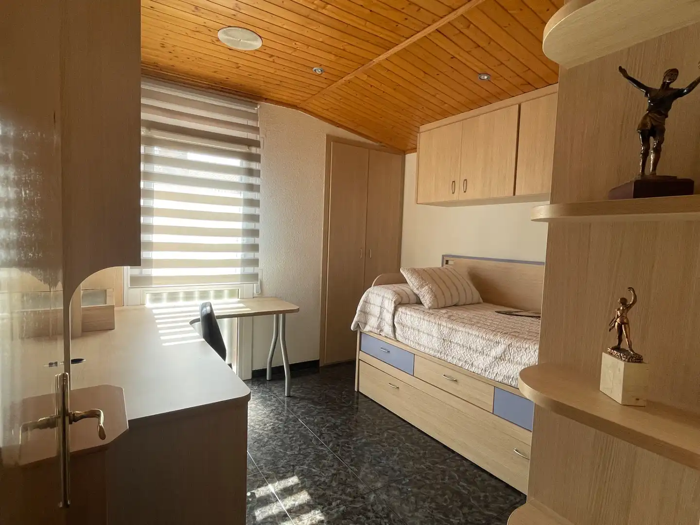 Bedroom of Detached homes for sale in Olot, Girona