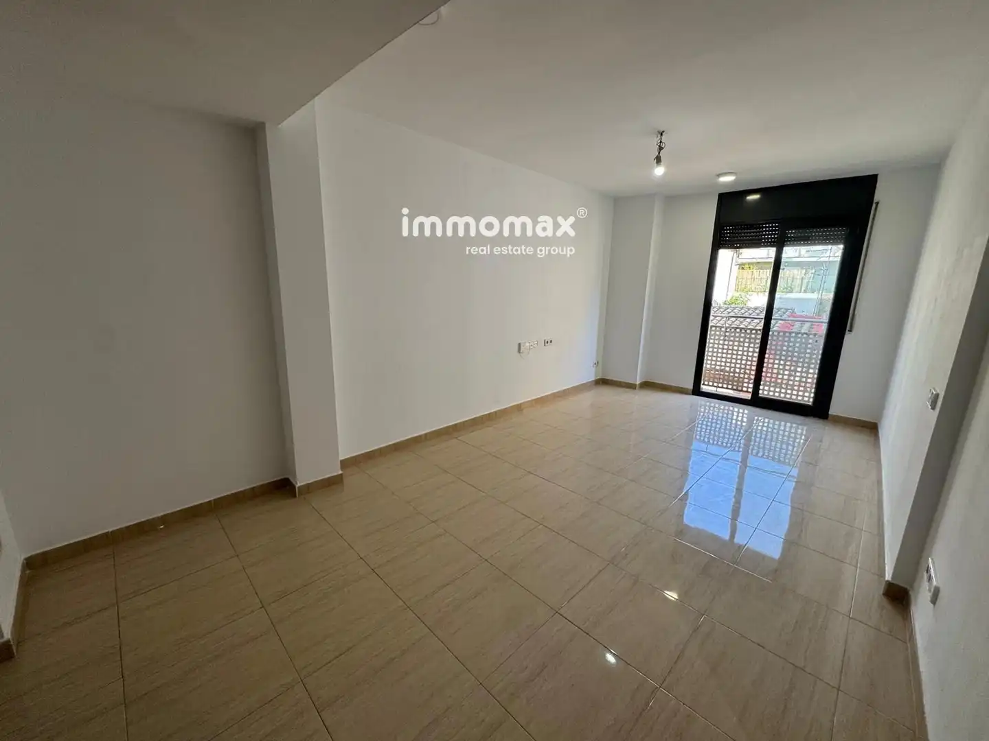 Vista exterior de Piso en venta en Martorell con Aire acondicionado, Calefacción y Trastero