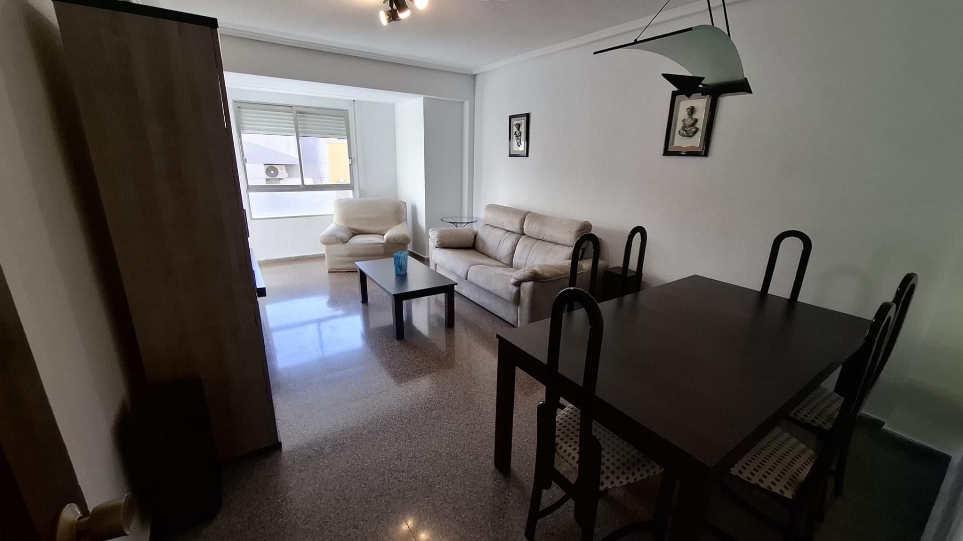 Living room of Flat to rent in Elche / Elx  with Air Conditioner and Balcony