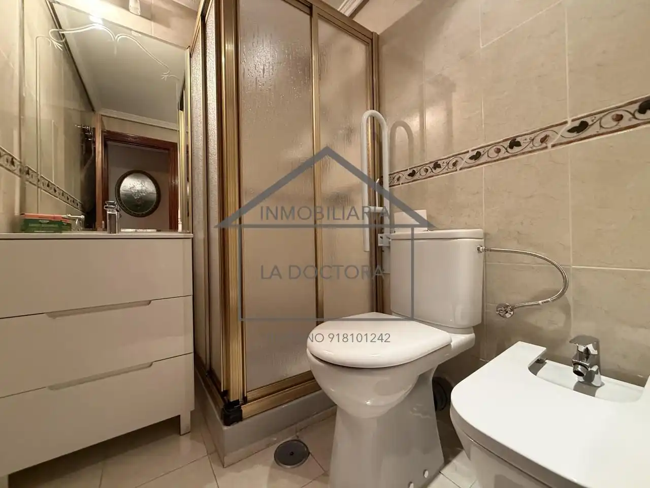 Badezimmer von Wohnung zur Miete in Móstoles mit Heizung, Parkett und Terrasse