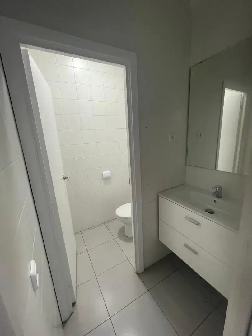 Bureau avec ascenseur à louer à Carrer de Galileu 303, imagen 7