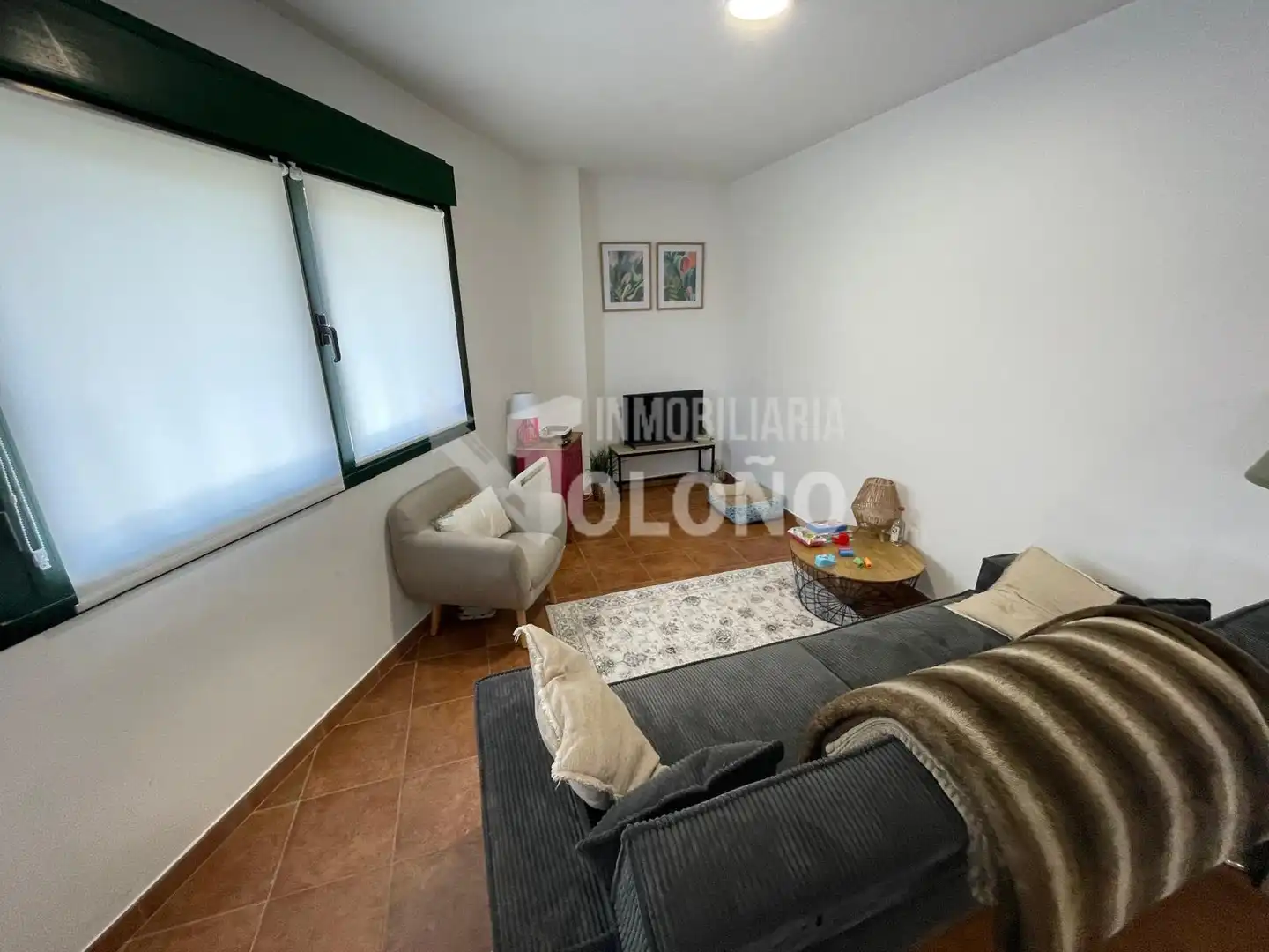Sala d'estar de Apartament en venda en Cuzcurrita de Río Tirón amb Calefacció, Terrassa i Moblat