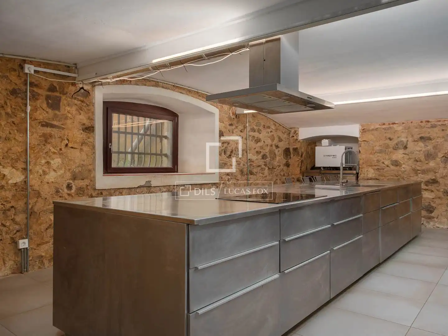 Cocina de Finca rústica en venta en Sant Hilari Sacalm con Aire acondicionado, Calefacción y Jardín privado