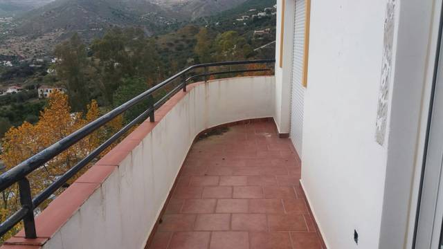 Terreno residencial en Venta en Calle Arcos en Alcaucín