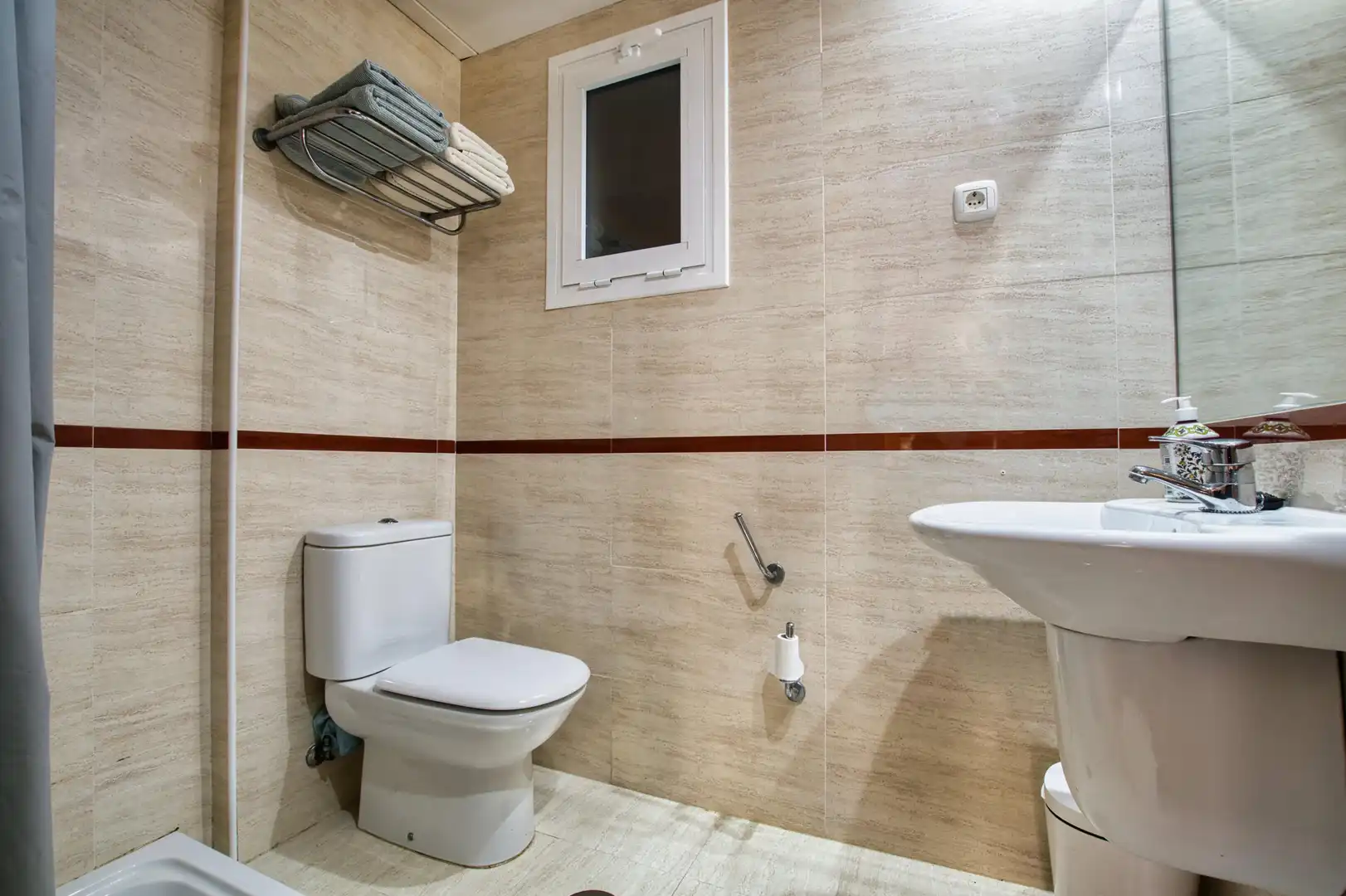 Baño de Apartamento en venta en Rincón de la Victoria