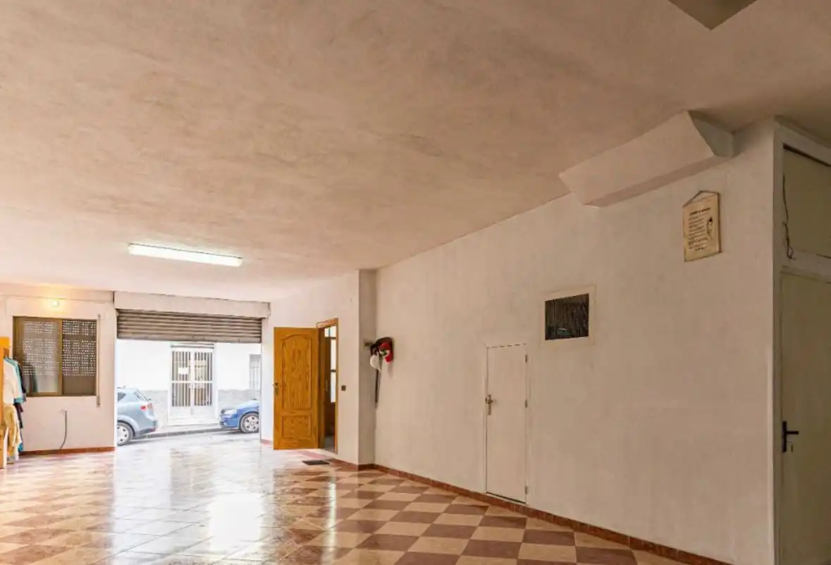 Adossat amb terrassa en venda a Casco Urbano, imagen 10