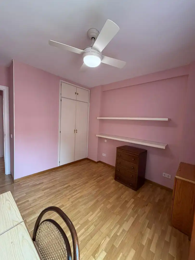 Habitación de Piso de alquiler en Madrid con Aire acondicionado, Calefacción y Parquet