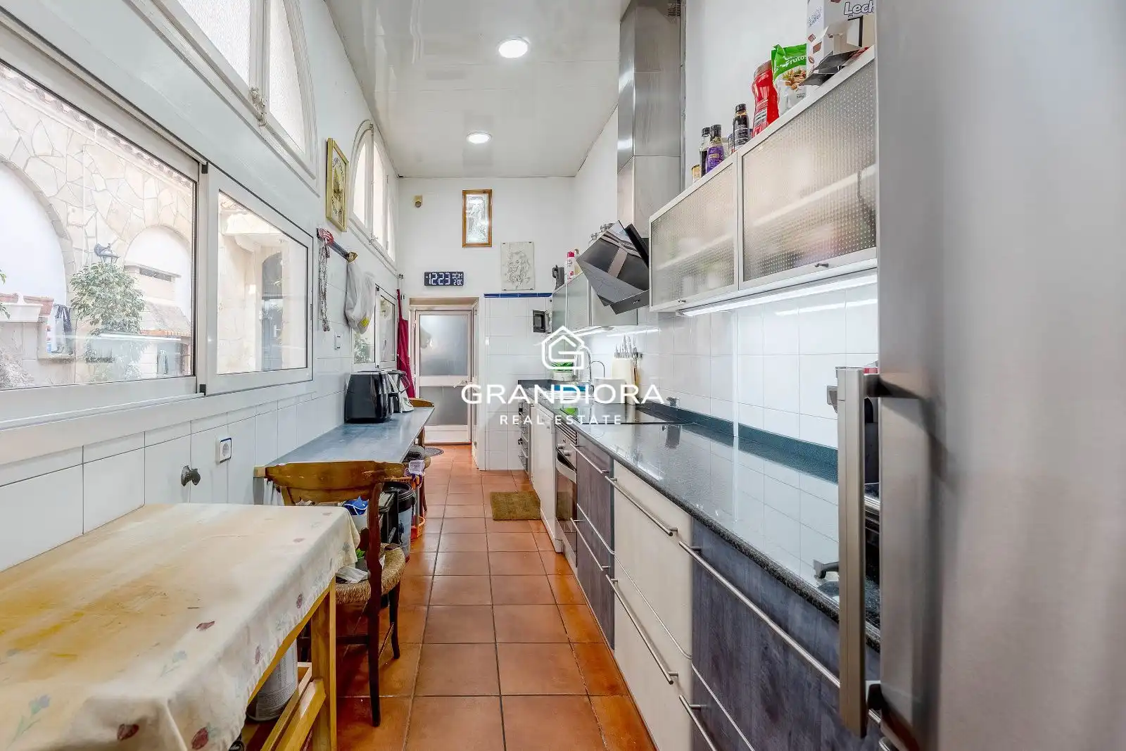 Cuina de Casa o xalet en venda en El Masnou amb Terrassa