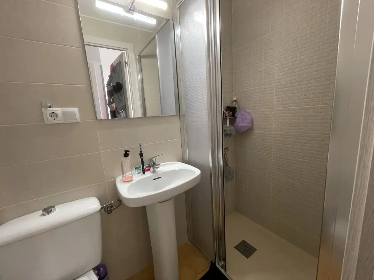 Bany de Pis en venda en Torrevieja amb Calefacció, Terrassa i Moblat