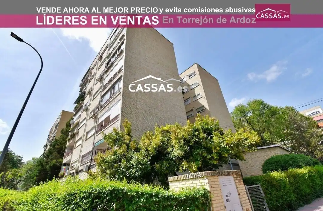 Exterior view of Flat for sale in Torrejón de Ardoz  with Heating and Terrace