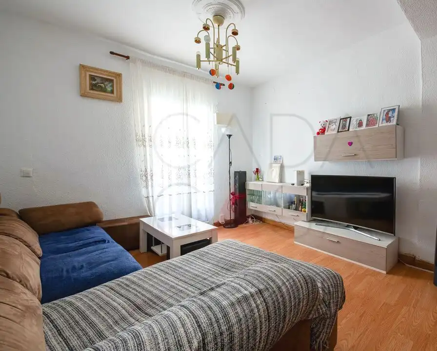 Sala d'estar de Pis en venda en Santander amb Calefacció i Balcó