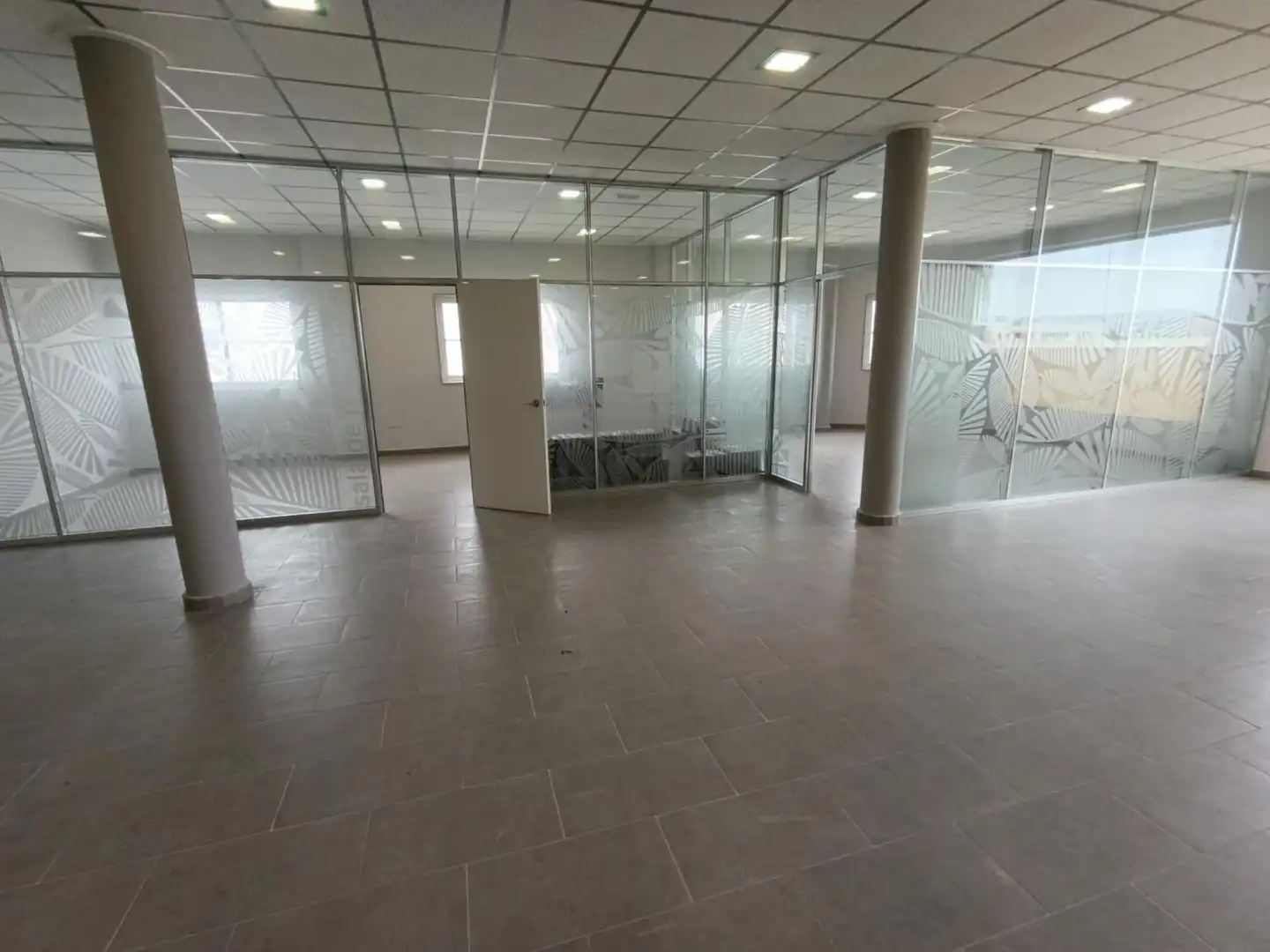Industrial building for sale in Calle Peral 10, imagen 7