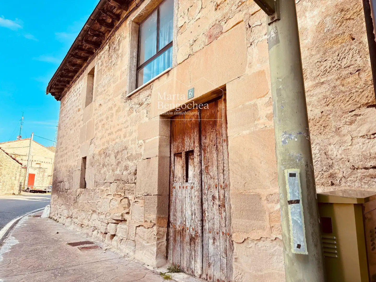 Vista exterior de Casa o xalet en venda en Lantarón amb Calefacció