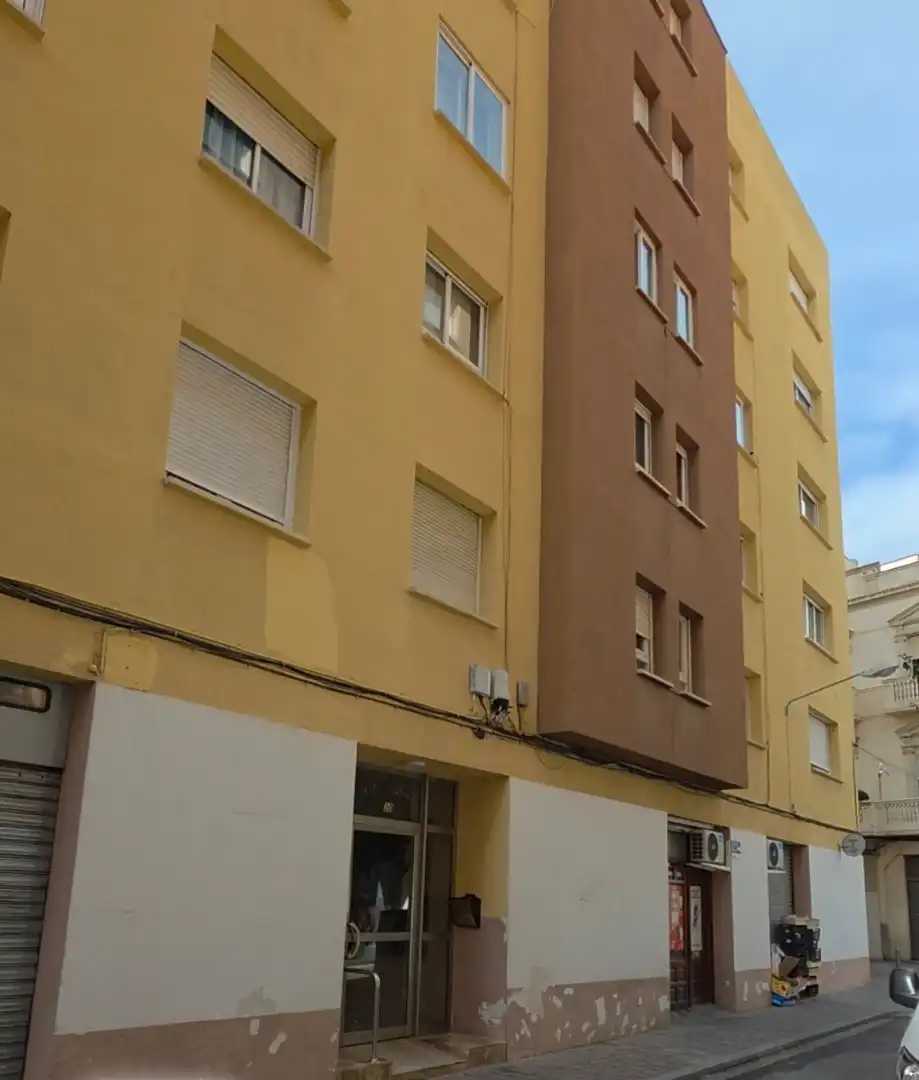 Piso con terraza en venta en Carrer de Gornals 20, imagen 5