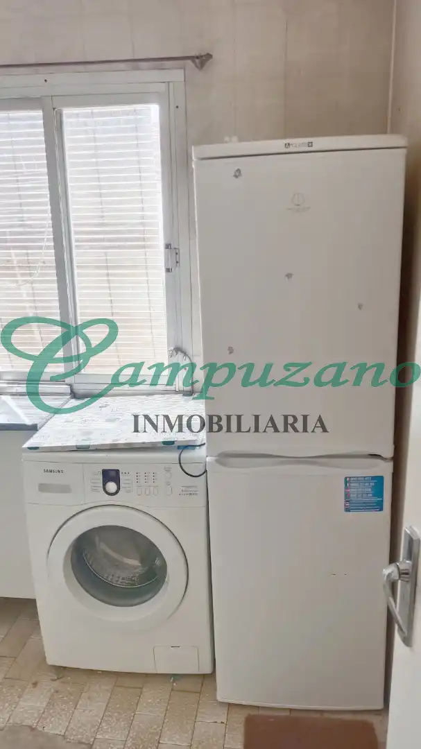 Cuina de Pis en venda en Madrid amb Terrassa i Alarma